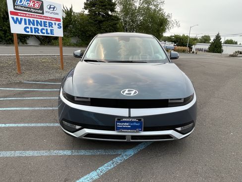 Certified 2024 Hyundai Ioniq 5 SEL RWD image 8