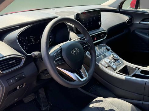 Used 2022 Hyundai Santa Fe SEL FWD image 16