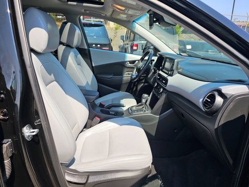Used 2021 Hyundai Kona Limited AWD/4WD image 10