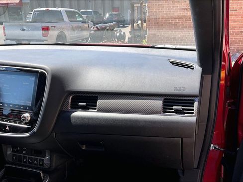 Used 2020 Mitsubishi Outlander GT AWD/4WD image 15