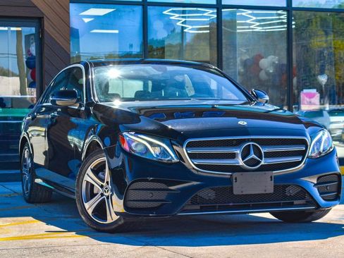 Used 2019 Mercedes-Benz E 300 4MATIC w/ Convenience Package image 8
