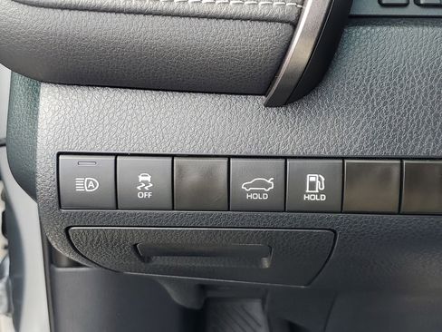 Used 2024 Toyota Camry XSE image 28