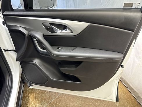 Certified 2020 Chevrolet Blazer LT image 25