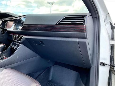 Used 2022 Volkswagen Jetta GLI Autobahn FWD image 13