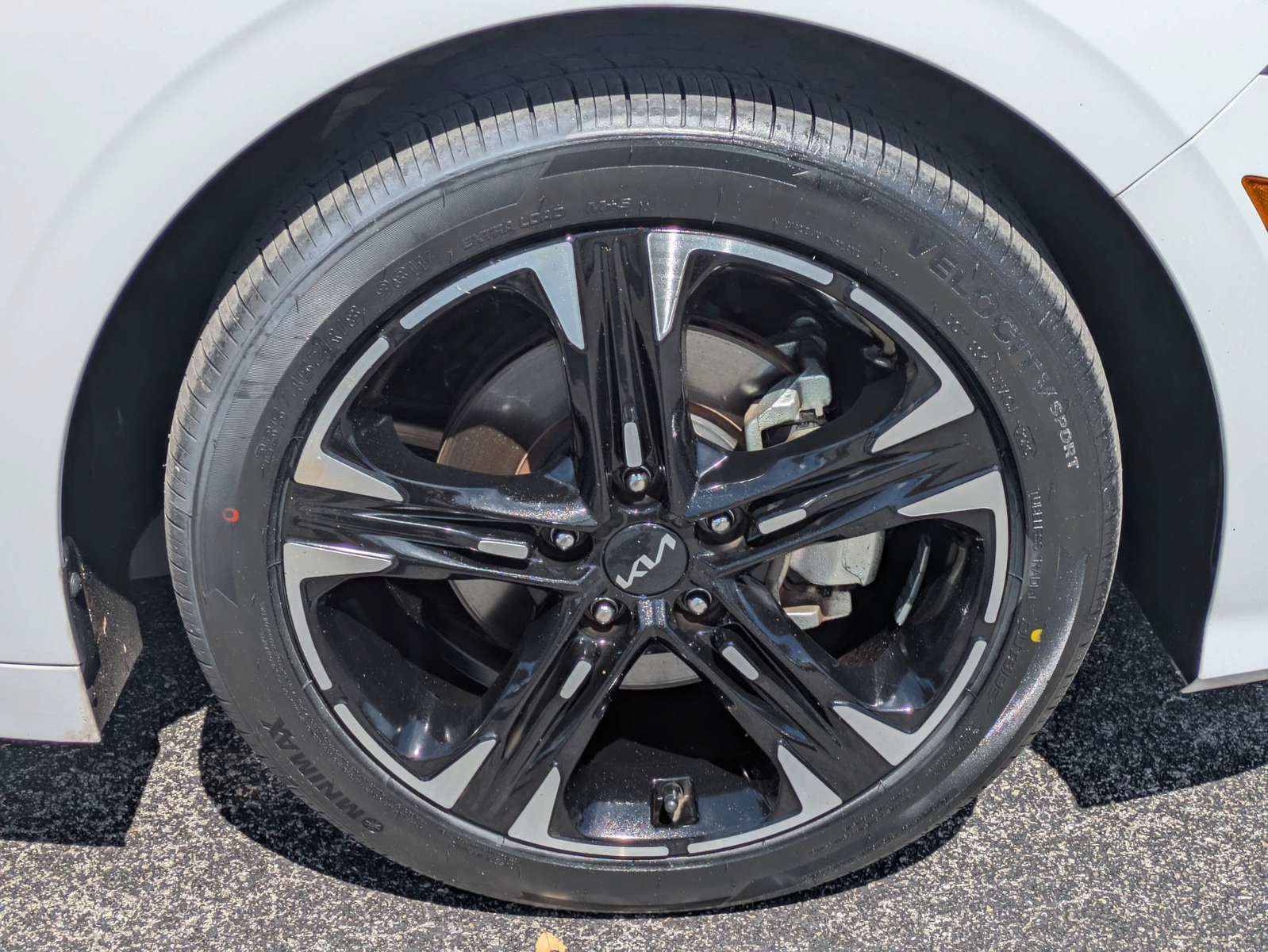 Certified 2024 Kia K5 GT-Line w/ GT-Line Premium Package FWD image 9