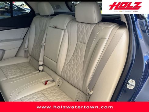 Certified 2023 Buick Envision Avenir AWD/4WD image 24