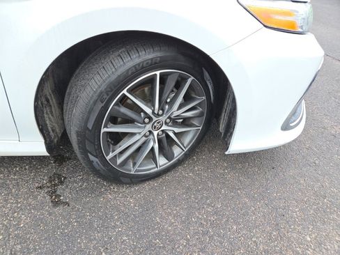 Used 2023 Toyota Camry XLE image 8