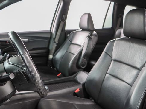 Used 2023 Honda Passport EX-L image 24