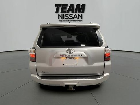 Used 2021 Toyota 4Runner SR5 Premium w/ Moonroof Package AWD/4WD image 4