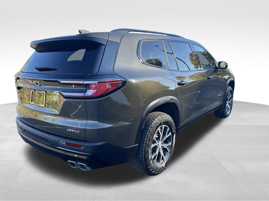 Used 2025 GMC Acadia AT4 AWD/4WD image 5