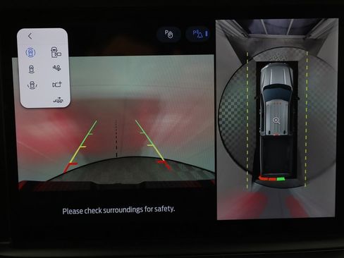 Used 2025 Ford F450 Platinum w/ FX4 Off-Road Package image 33