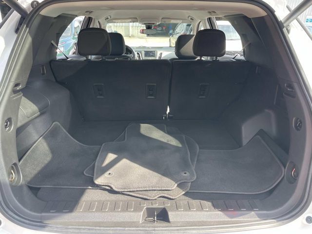 Used 2024 Chevrolet Equinox LT AWD/4WD image 9
