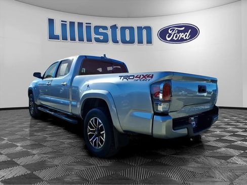 Used 2023 Toyota Tacoma 4x4 Double Cab image 4