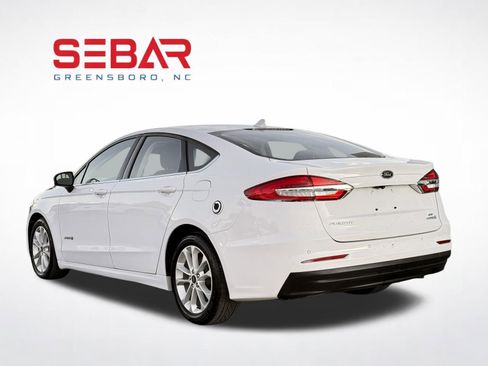 Used 2019 Ford Fusion SE FWD image 9