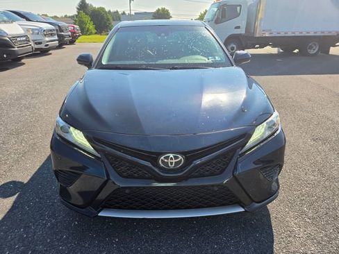 Used 2018 Toyota Camry XSE FWD image 19