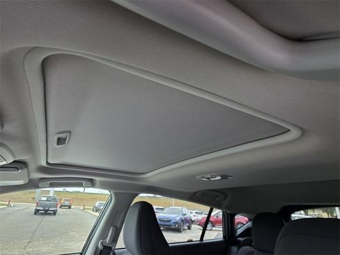 New 2025 Subaru Crosstrek 2.0i Premium image 9