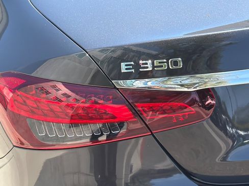 Used 2022 Mercedes-Benz E 350 Sedan image 26