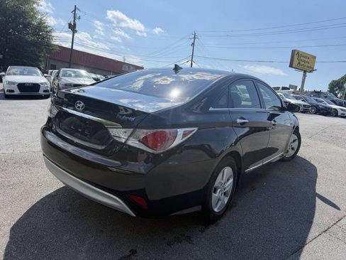 Used 2012 Hyundai Sonata Hybrid FWD image 5