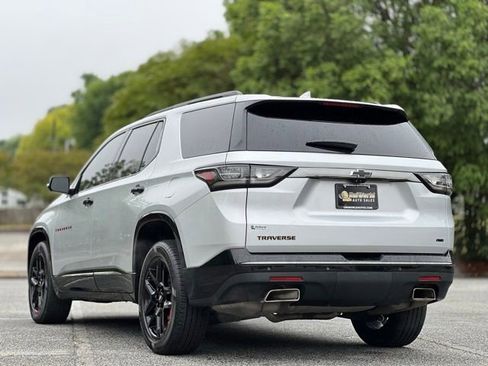 Used 2020 Chevrolet Traverse Premier w/ Redline Edition AWD/4WD image 7