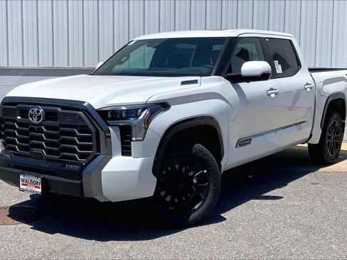 New 2026 Toyota Tundra Platinum AWD/4WD image 2