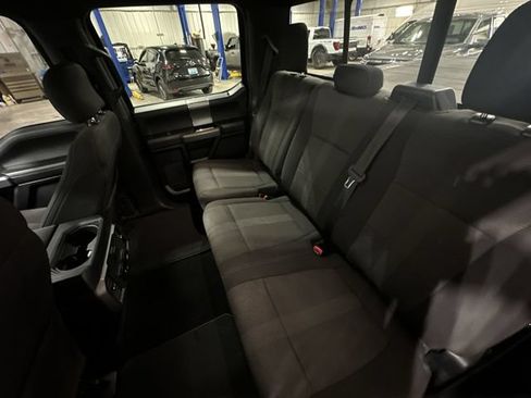 Used 2017 Ford F150 XLT w/ Equipment Group 302A Luxury AWD/4WD image 31
