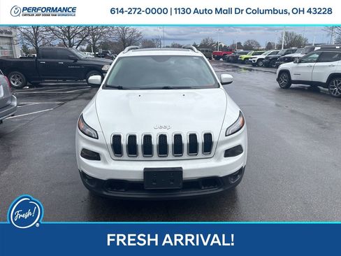 Used 2016 Jeep Cherokee Latitude w/ Comfort/Convenience Group image 9