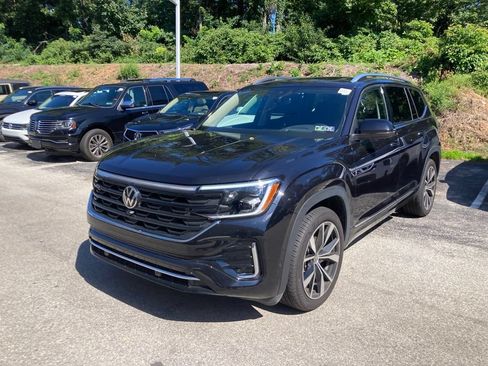 Used 2026 Volkswagen Atlas SEL Premium R-Line AWD/4WD image 3