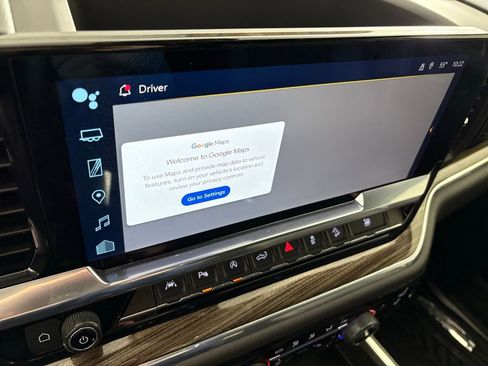 Used 2025 Chevrolet Silverado 1500 LT Trail Boss w/ Convenience Package II image 35