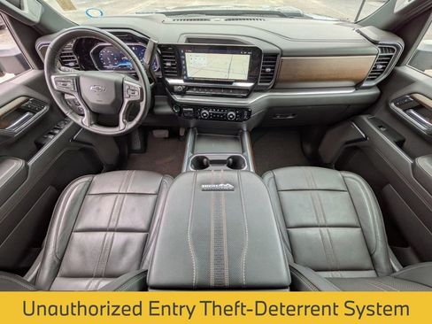 Used 2024 Chevrolet Silverado 3500 High Country w/ Technology Package image 31