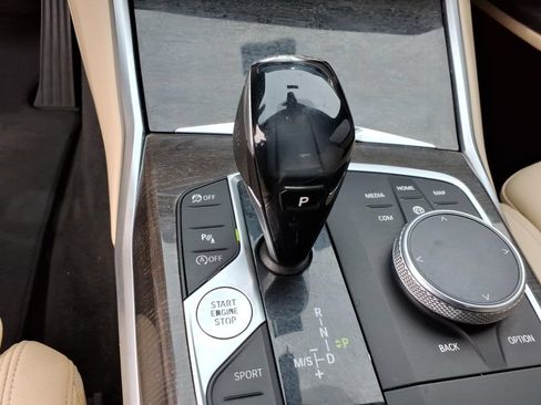 Used 2020 BMW 330i Sedan w/ Convenience Package RWD image 27