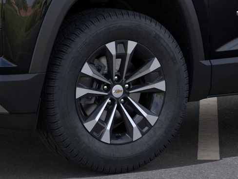 New 2025 Chevrolet Equinox LT w/ Safety and Technology Package image 31