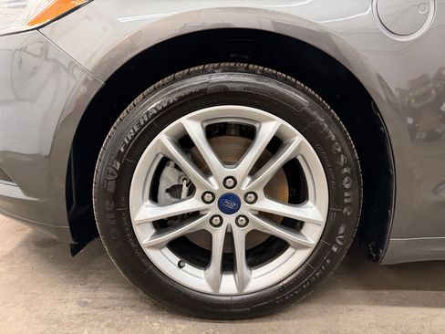 Used 2016 Ford Fusion Energi Titanium image 8