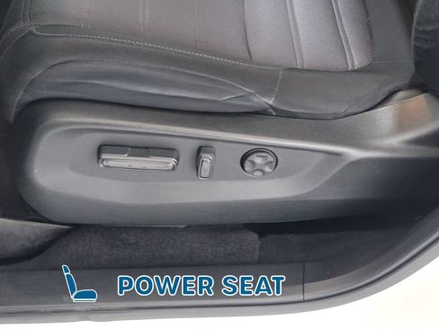 Used 2018 Honda CR-V EX image 15