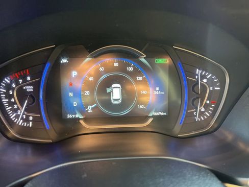 Used 2020 Hyundai Santa Fe SEL w/ Cargo Package FWD image 15