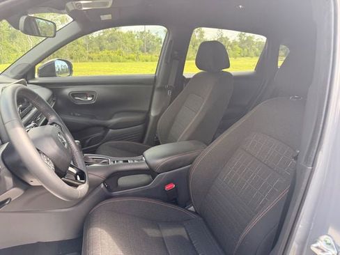 Used 2024 Honda HR-V Sport image 6