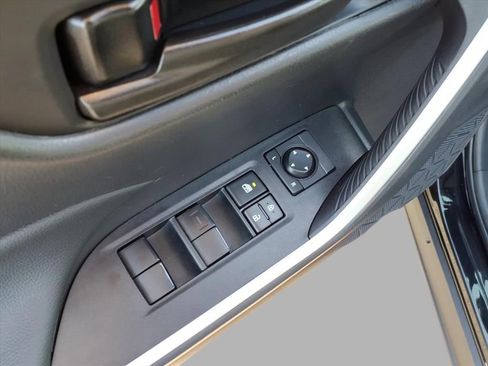 Used 2025 Toyota RAV4 LE image 14