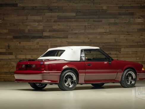 Used 1989 Ford Mustang GT RWD image 10
