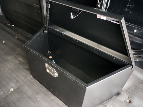 Used 2019 Chevrolet Express 2500 w/ Driver Convenience Package image 16