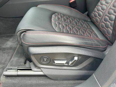 Used 2024 Audi RS Q8 AWD/4WD image 50