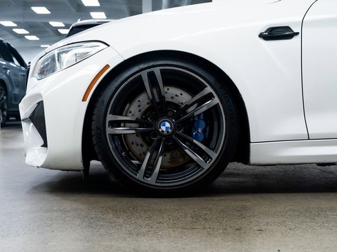 Used 2017 BMW M2 image 7