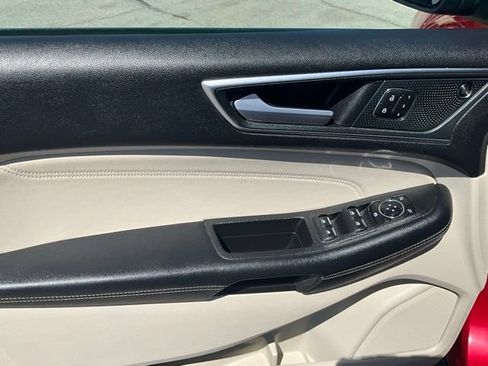 Used 2024 Ford Edge Titanium AWD/4WD image 14