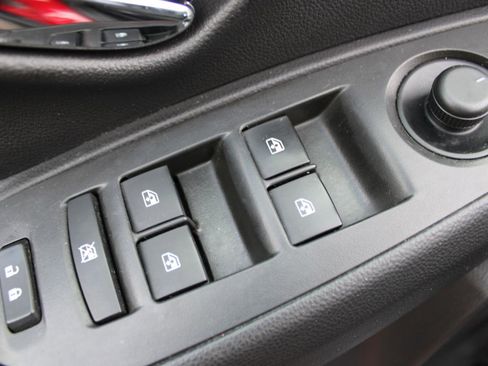 Used 2015 Chevrolet Trax LT w/ LT Sun and Sound Package image 15