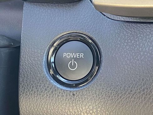 Used 2025 Toyota Camry SE w/ Multimedia Upgrade Package image 28