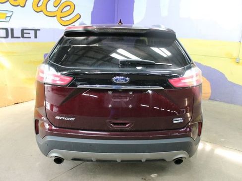 Used 2020 Ford Edge SEL w/ Cold Weather Package AWD/4WD image 6