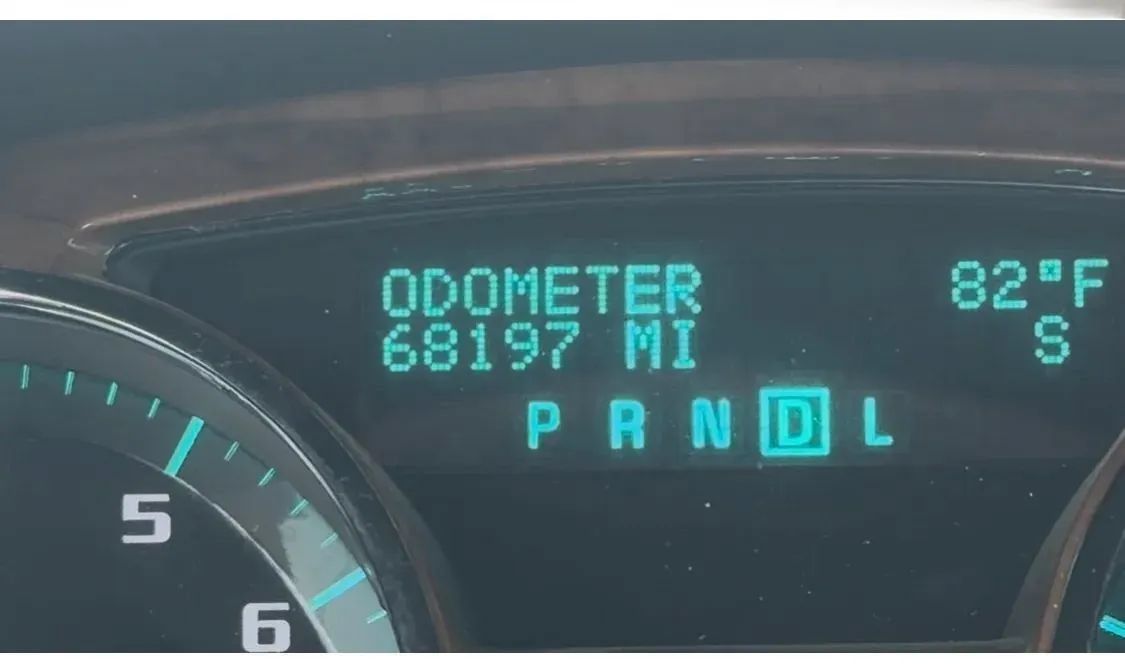 Used 2012 Buick Enclave Leather FWD image 11