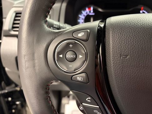 Used 2018 Honda Ridgeline Black Edition image 13