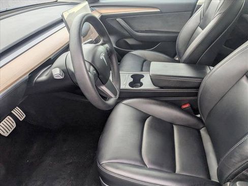 Used 2023 Tesla Model 3 Performance image 16