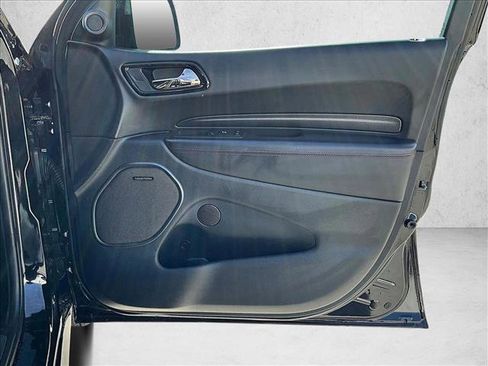 Used 2022 Dodge Durango R/T image 19