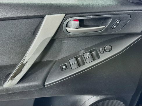 Used 2010 MAZDA MAZDA3 s Sport FWD image 14