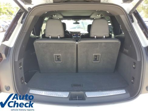 Used 2021 Cadillac XT6 Premium Luxury FWD image 10